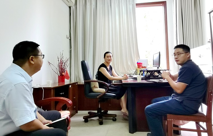 7.27 中国民生银行泸州分行公司部总经理到南方公司调研.jpg